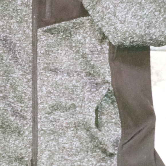 Reebok Jacket - Picture 6 of 7